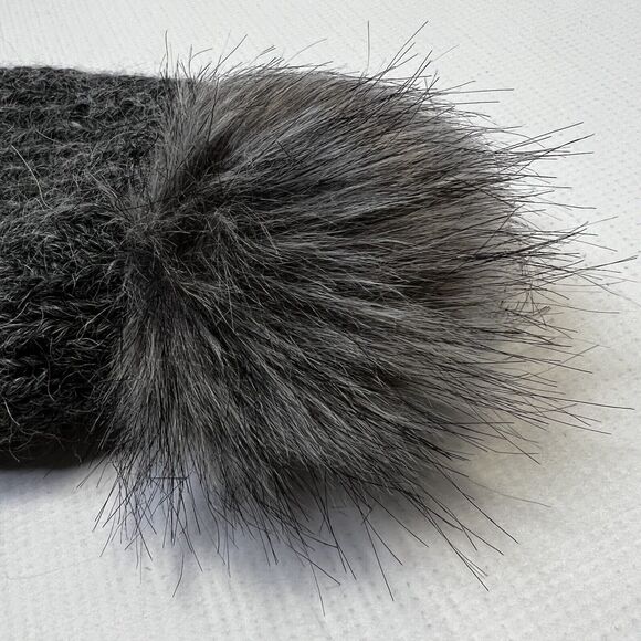 Women’s Knit Ribbed Cuff Hat Pom Beanie Light Gray - Picture 6 of 6